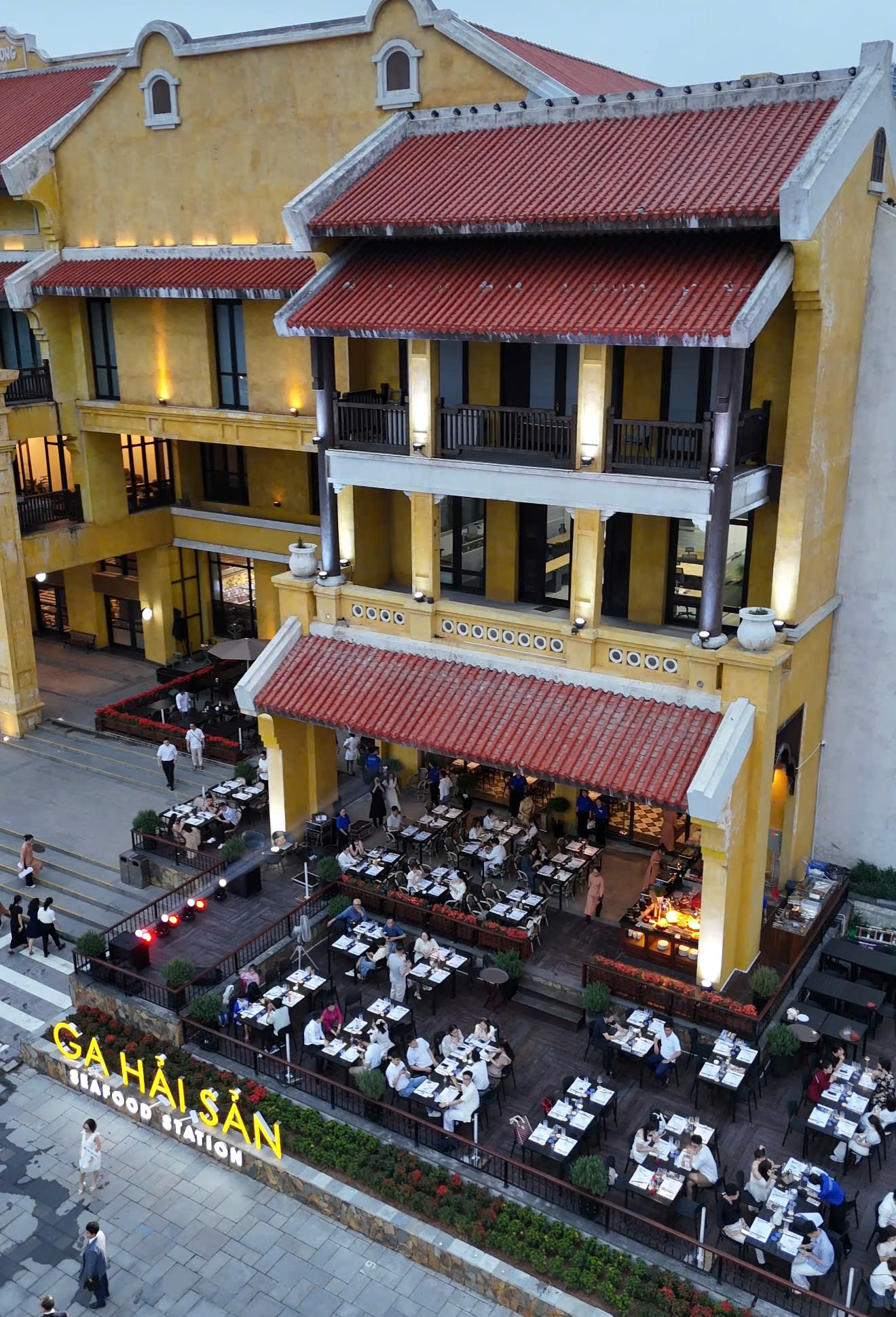 Nhà hàng Ga Hải Sản Hạ Long Quảng Ninh
